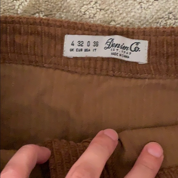 Brown Corduroy skirt - Picture 3 of 4